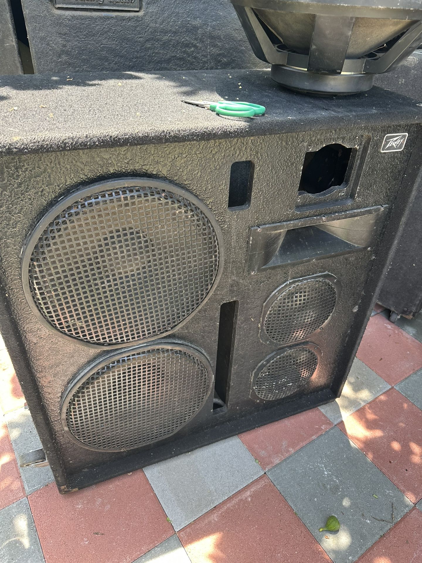Big DJ Speakers / Bocinas Grandes De DJ