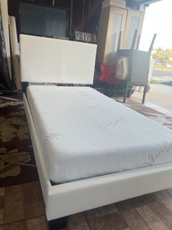 White Upholstered Twin Bed with 8” Memory Foam Mattress