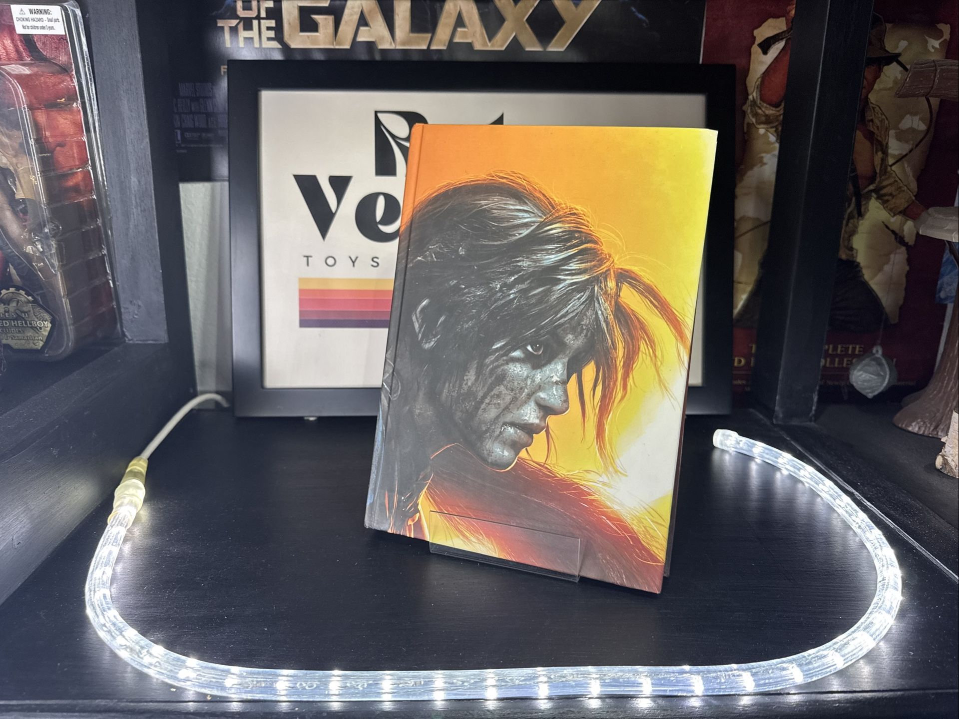 Shadow of The Tomb Raider Collector's Companion Tome Hardcover Strategy Guide VG