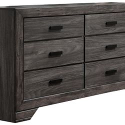 BBRAND NEW DRESSER CAMBRIDGE 