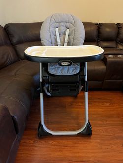GRACO HIGH CHAIR