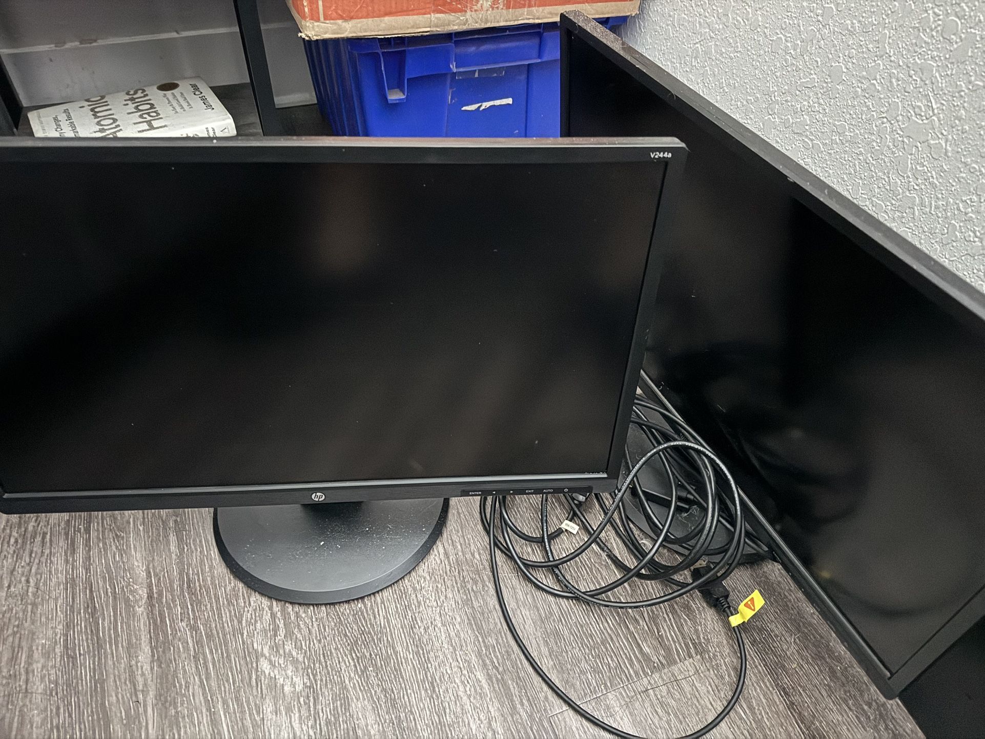 2 HP 24in Monitors 