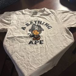 Bape T
