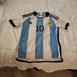 Authentic Adidas Messi Jersey Boys 9-10Y