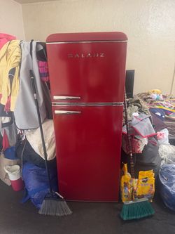 Galanz Red Fridge