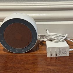 Kipcush White Noise Machine with Night Light – Nursery Sound Machine with Soft Non-Glare Lamp, 30 Soothing Sounds, 8 Color Lights, Up to 8-Hour Timer 