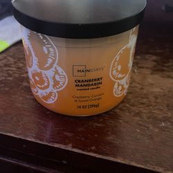 Cranberry mandarin candle