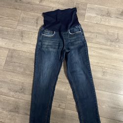 Maternity pants size medium