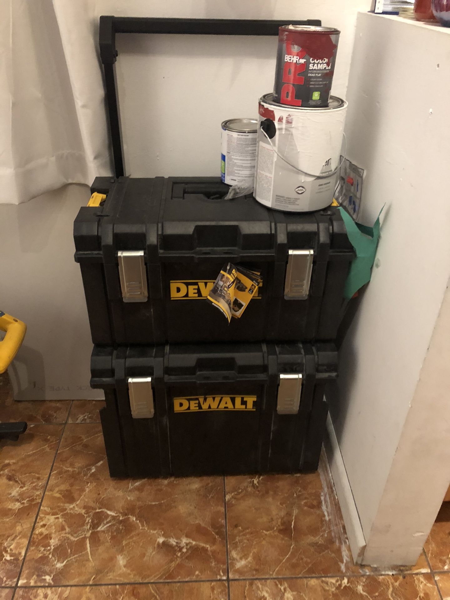 Dewalt tool box