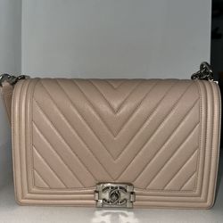 Chanel Bag Caviar Chevron Quilted Medium Boy Flap - Beige