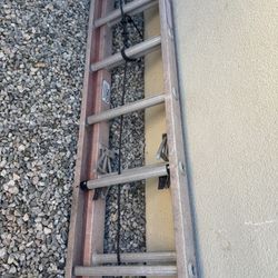 Ladder Werner 28 Foot Ladder 