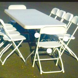 Sillas Y Mesas Para Su Fiesta Disponibles! Chairs And Tables For Your Party!!! 