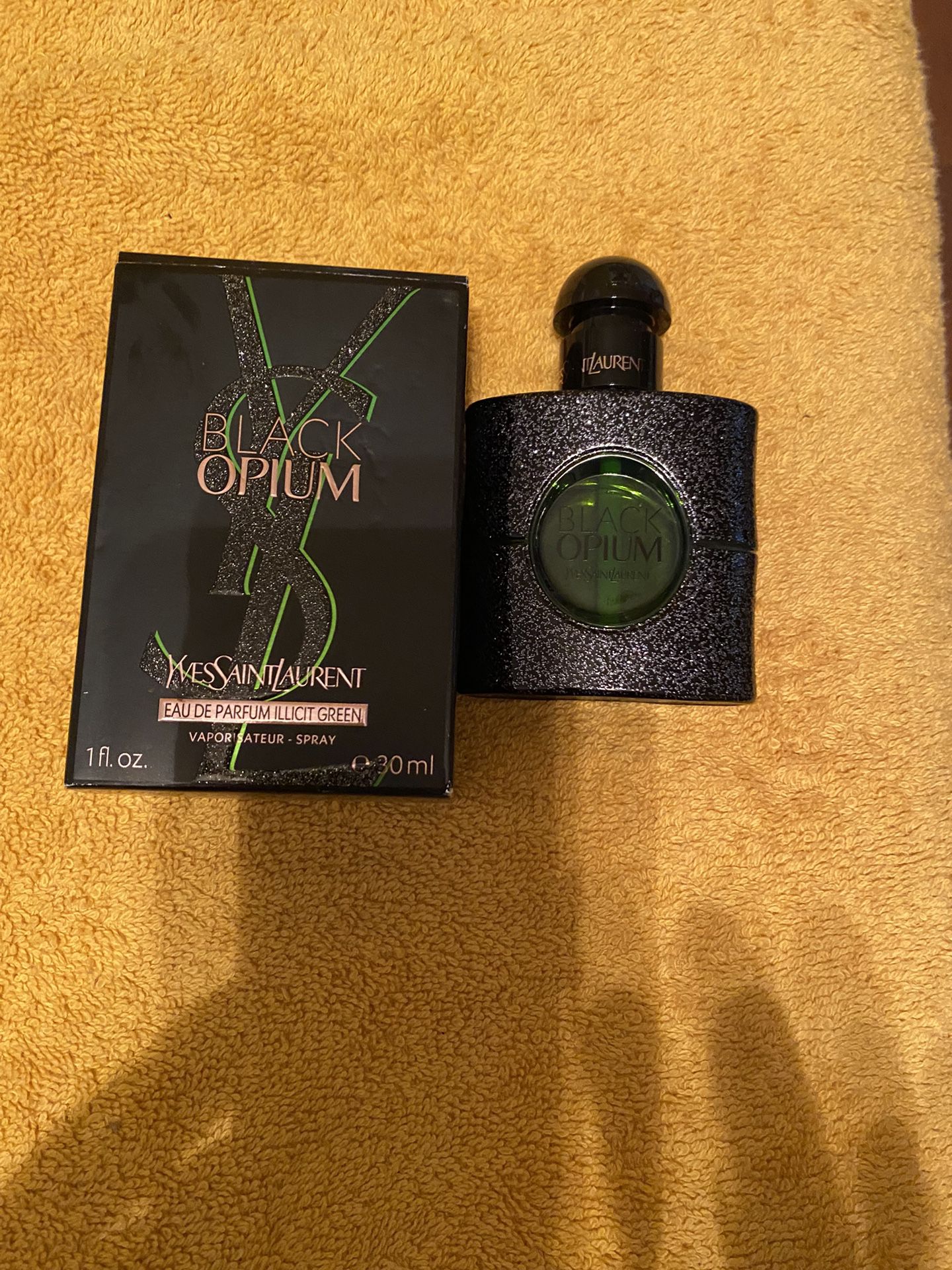 Perfume Black Opium Eau De Parfum Illicit Green 1 Onza