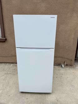 Insignia Refrigerator 14cu ft 28x28x60🚨👍3 MONTHS WARRANTY