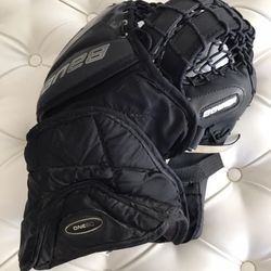 Bauer Onego Hockey Mitt