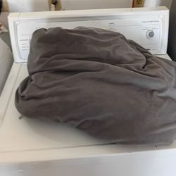 Weighted blanket 15 dollars