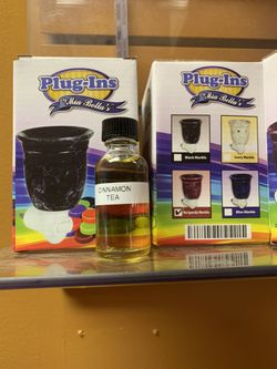 Plugin warmer and fragrance oil bundle