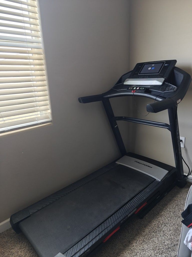 Pro-form Carbon T10 Treadmill