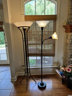 Set of 2 Black Floor Lamps – Torchiere + Combo Reading Lamp – Both Working