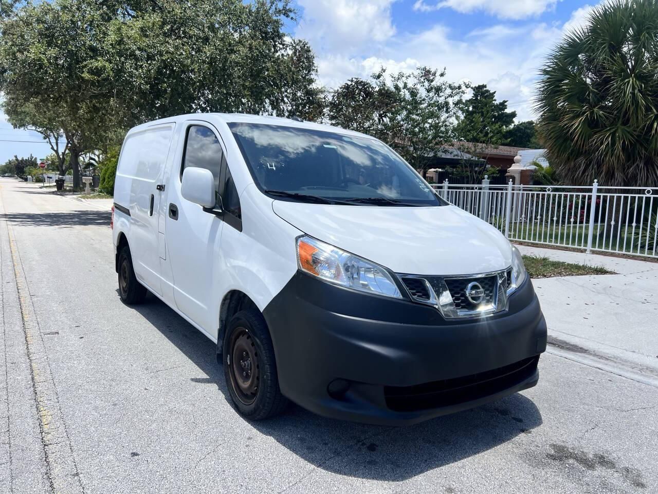 2016 Nissan NV200