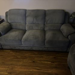 COUCHES