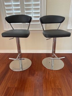 High stool