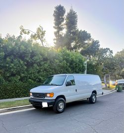 2006 FORD E350 EXTENDED VAN