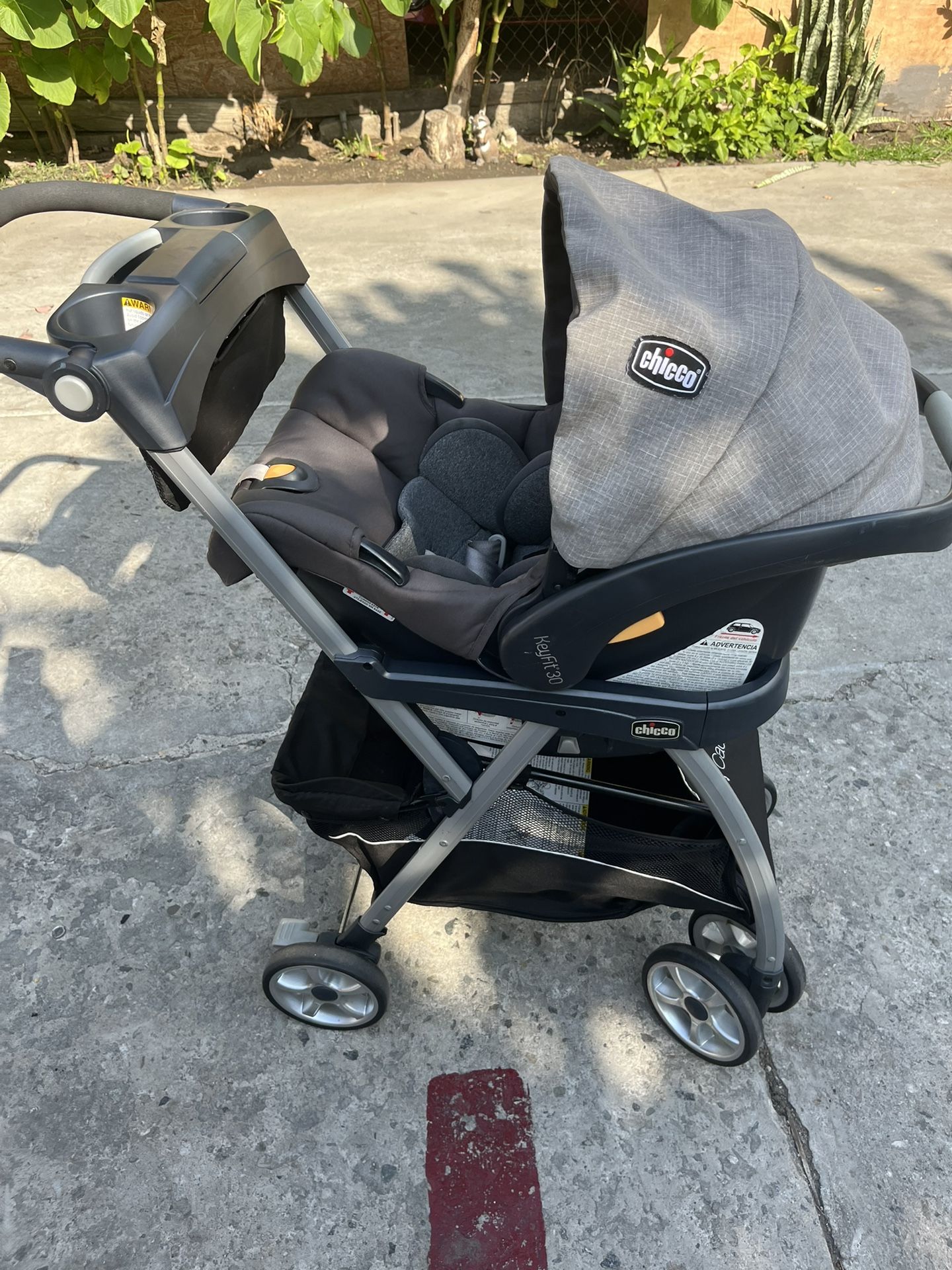 Stroller & Car seat (Chico )