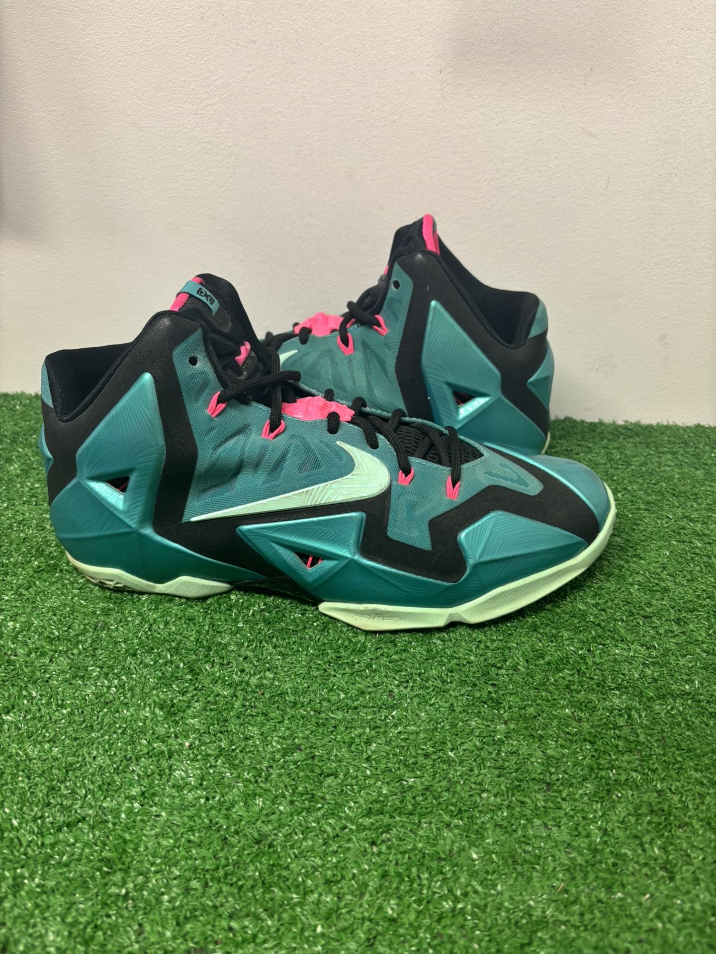 Nike LeBron 11 South Beach Size 10.5 $120