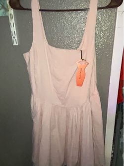 Pink dress (L) in womans
