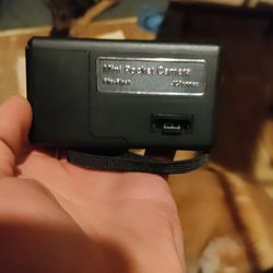 Vintage 1976 Mini Pocket camera Flipflash Jcpenny