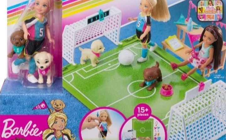 Barbie Chelsea Soccer Playset