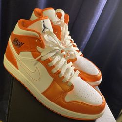 Nike 1s