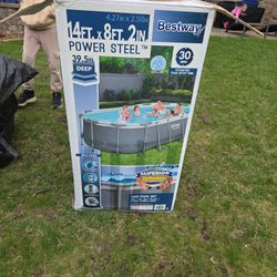Bestway14 Ft Pool, 39.5 Inches Deep, Willing To Negotiate 