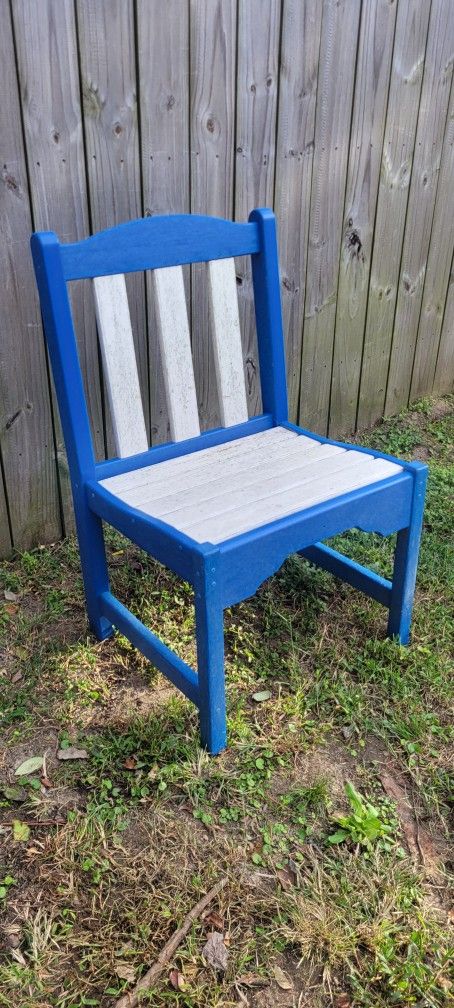 Plastic All-Weather Outdoor Chair