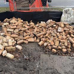 FREE Old Chicago Bricks 