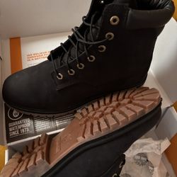 Timberland BLACK sz 9.5-10.5 