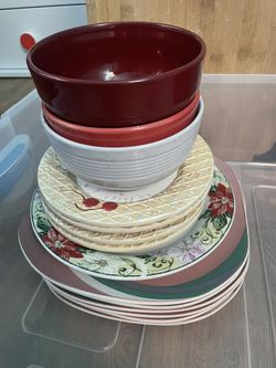 Assorted Plates and Bowls Dish Set