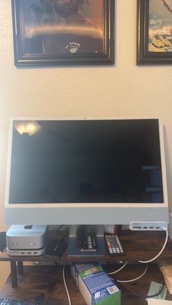 24-inch blue imac with 4.5k Retina display