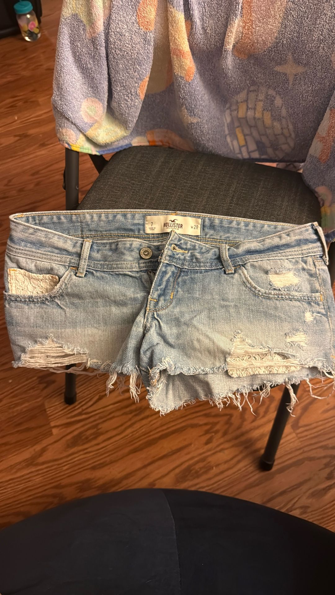Hollister Short