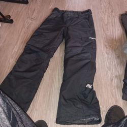 Youth Size Large Arctic Snowboarding Pants In New Condition