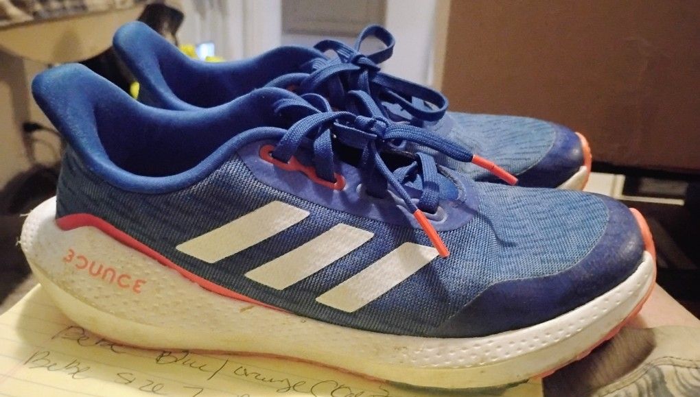 Adidas Bounce Size 4 Blue