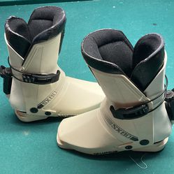 Salomon SX80 Ski Boots Size 300-305