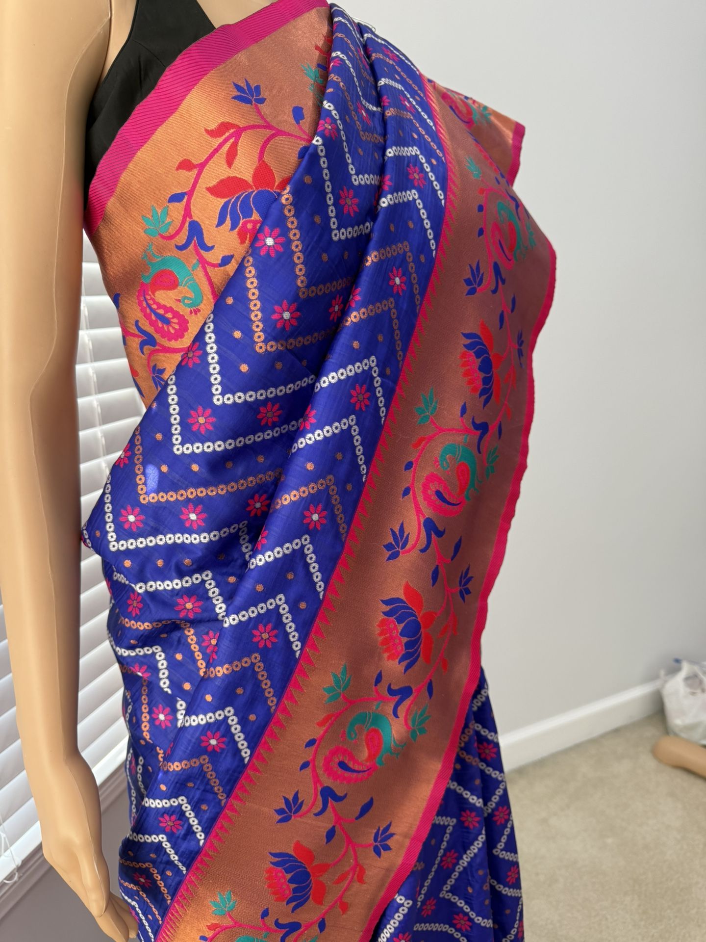 Paithani with Bandhani Weaving Silk Saree