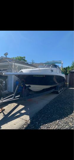 1995 28 foot Rinker 1995 28 foot Rinker Cruser. Clean title. .  It’s has a new 454 inboard outboard with 110 hours,
