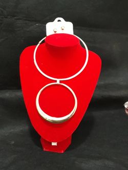 Choker and earring set