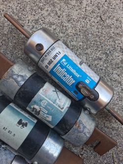Littlefuse FLNR 200 ID fuse