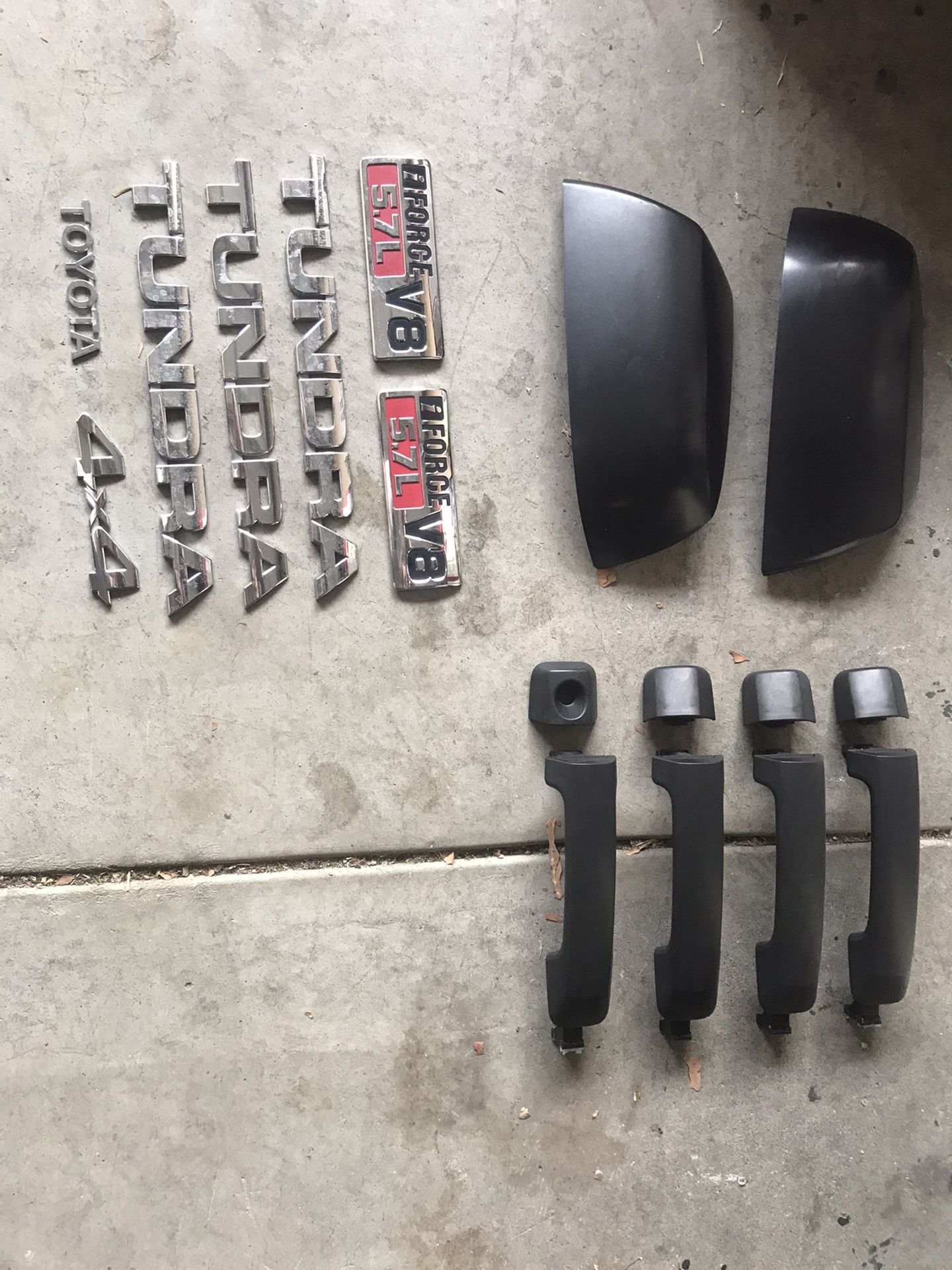2013 Toyota Tundra Door Handles / Mirror Covers