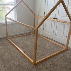 Montessori Bed