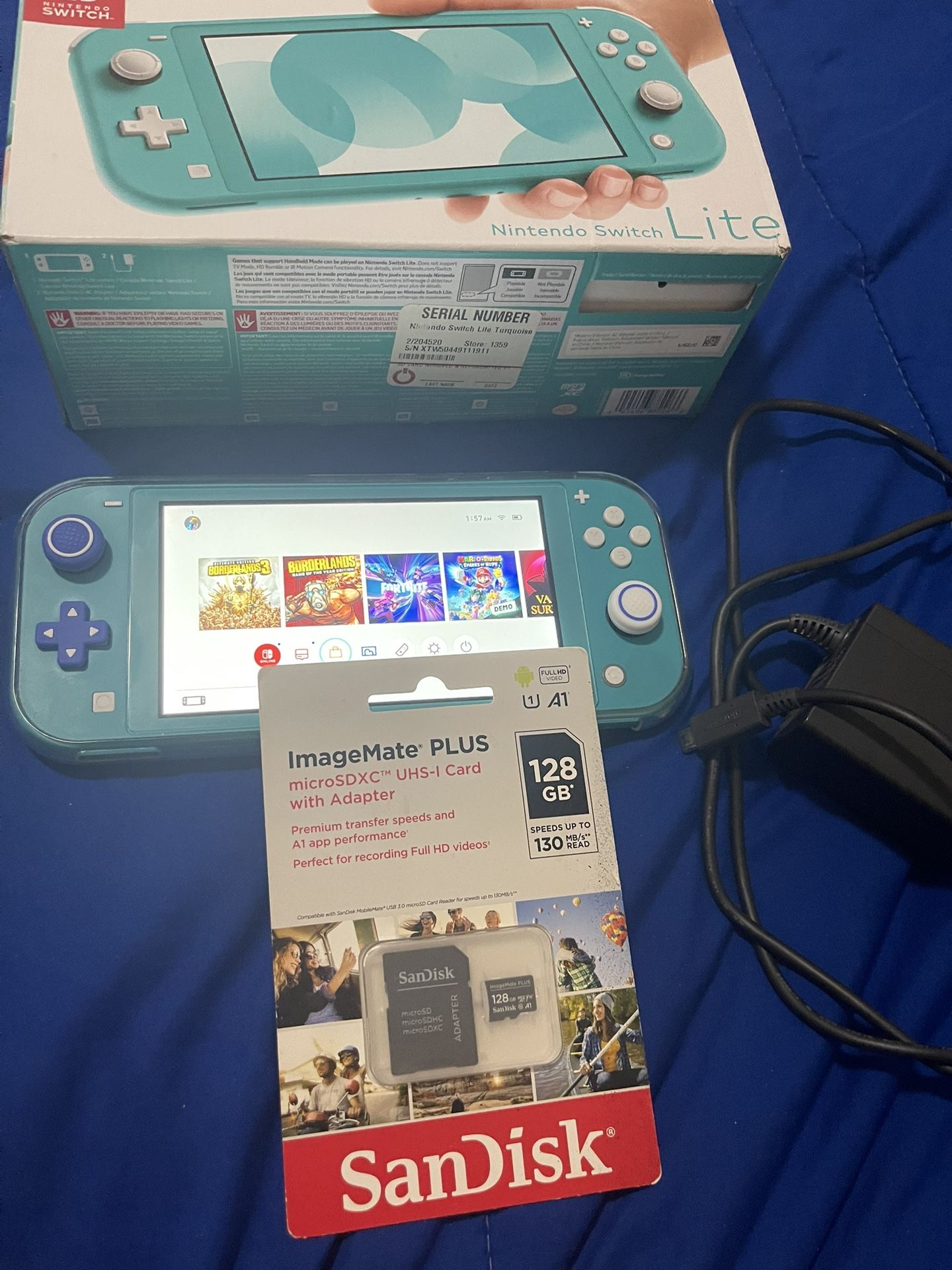 Nintendo switch Lite Turquoise With Accessories